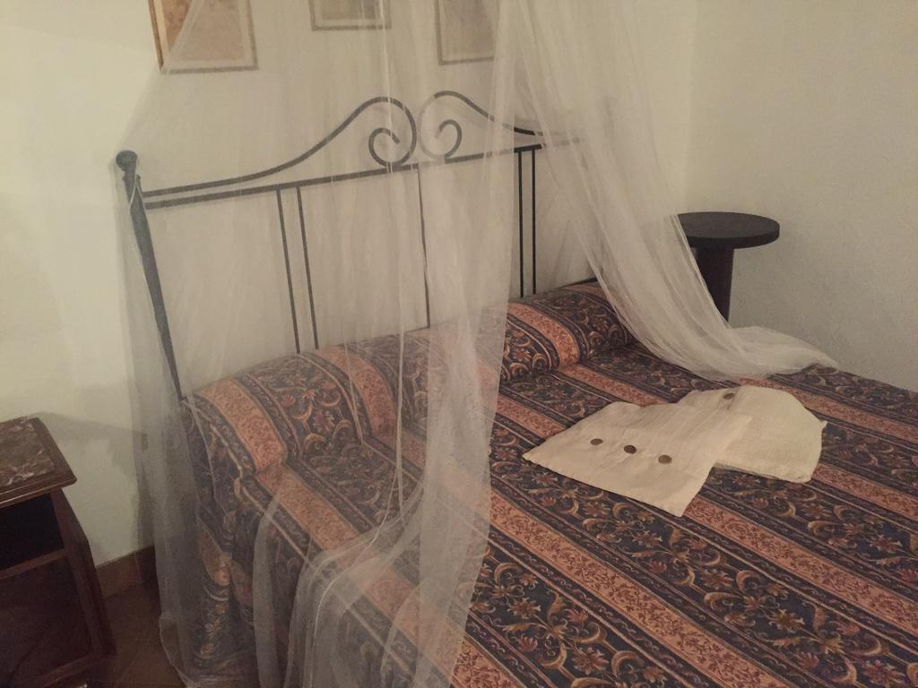 Agriturismo Le Colline Montescudaio Ngoại thất bức ảnh